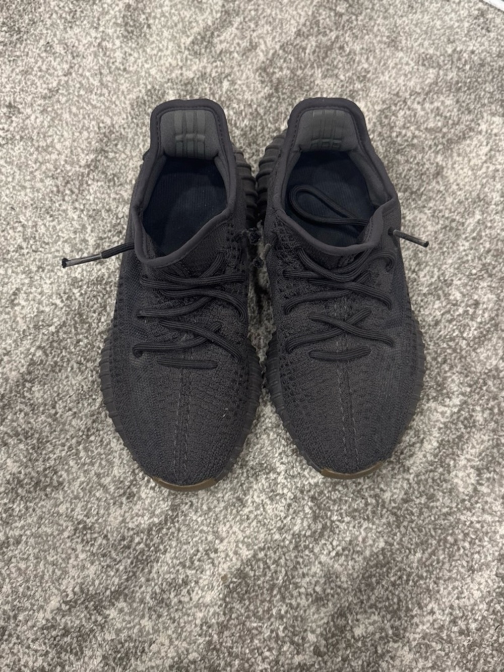 Yeezy Boost 350 V2 Triple Black Knit Sneakers